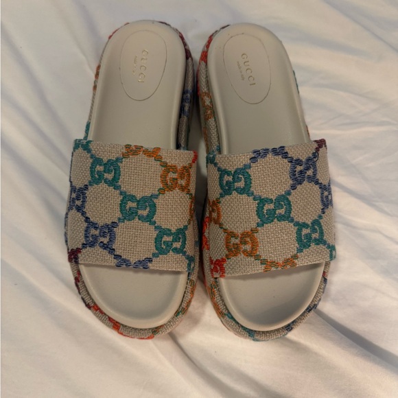 Gucci Platform Slide, Angelina, Embroidered Logo - Picture 2 of 6